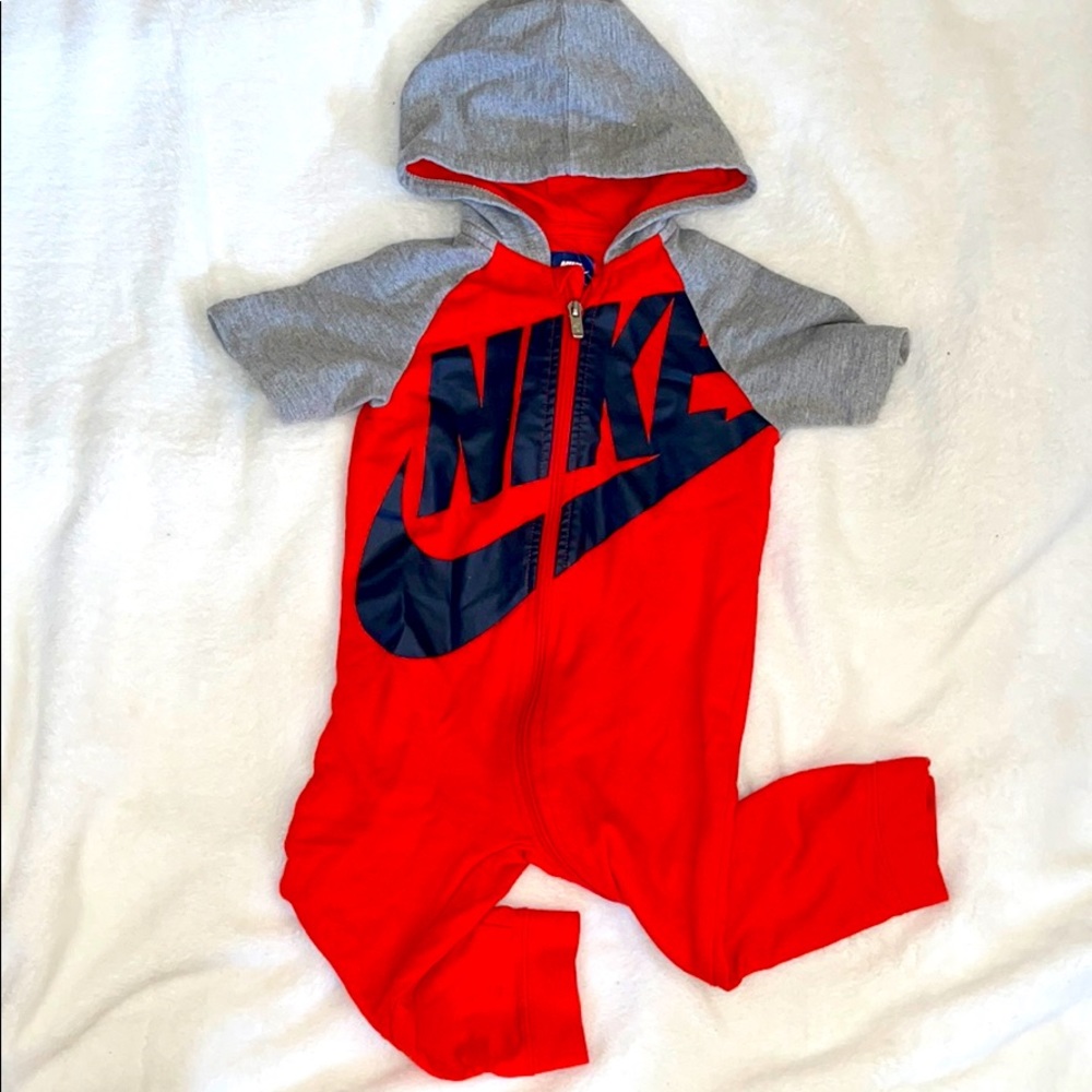 Baby boy- Nike Jumpsuit 24M